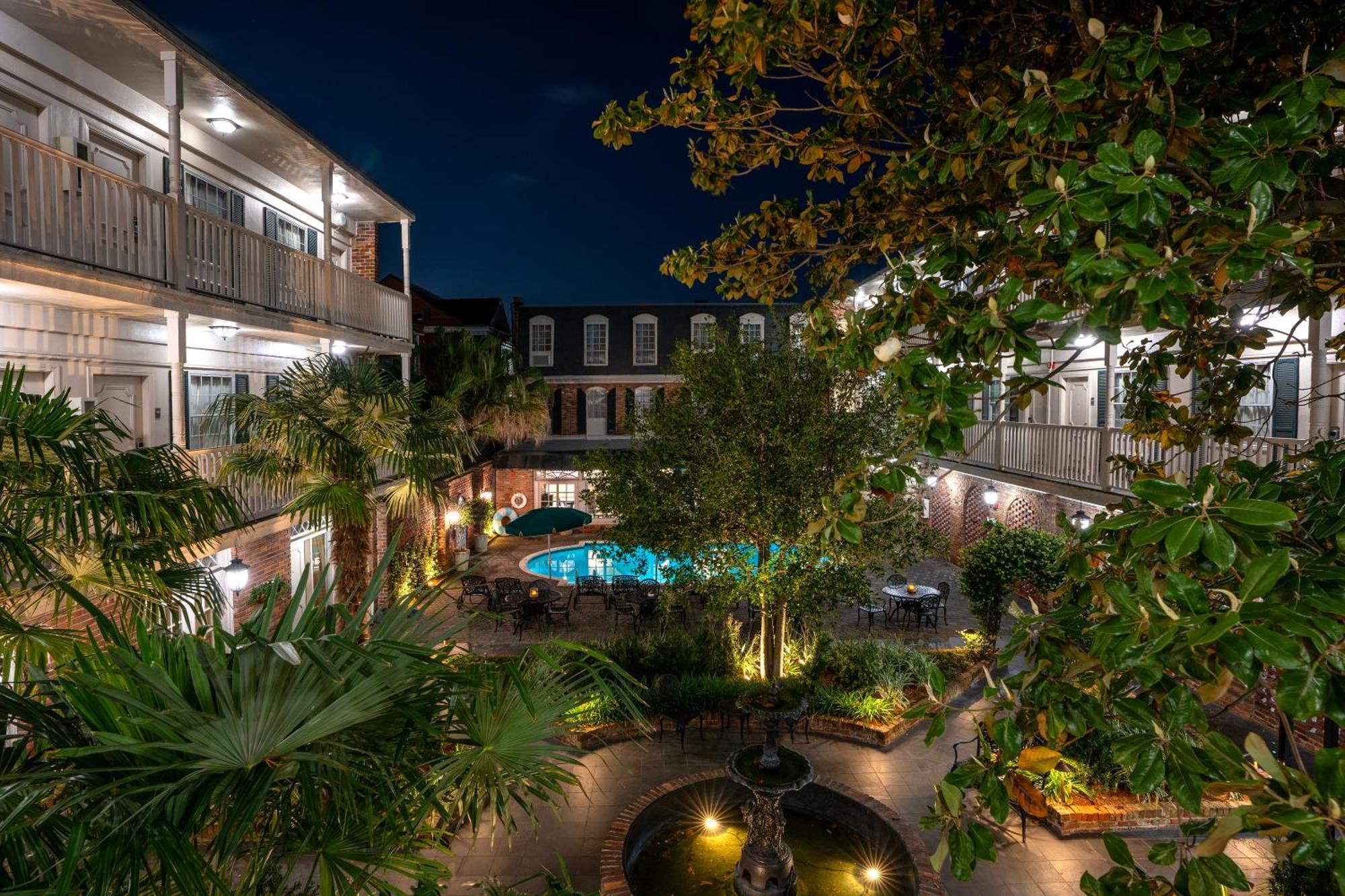 Best Western Plus French Quarter Courtyard Hotel New Orleans Buitenkant foto