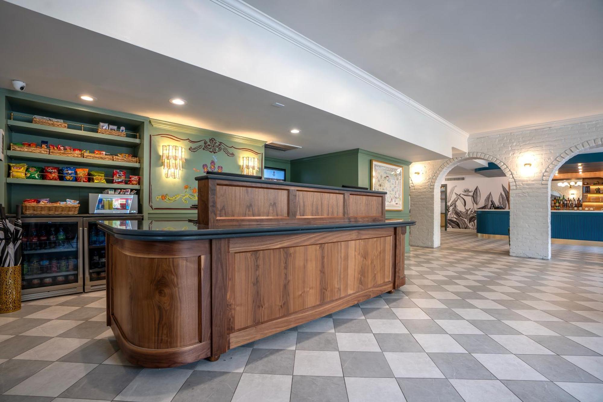 Best Western Plus French Quarter Courtyard Hotel New Orleans Buitenkant foto